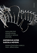 Historicus inter saecula movens